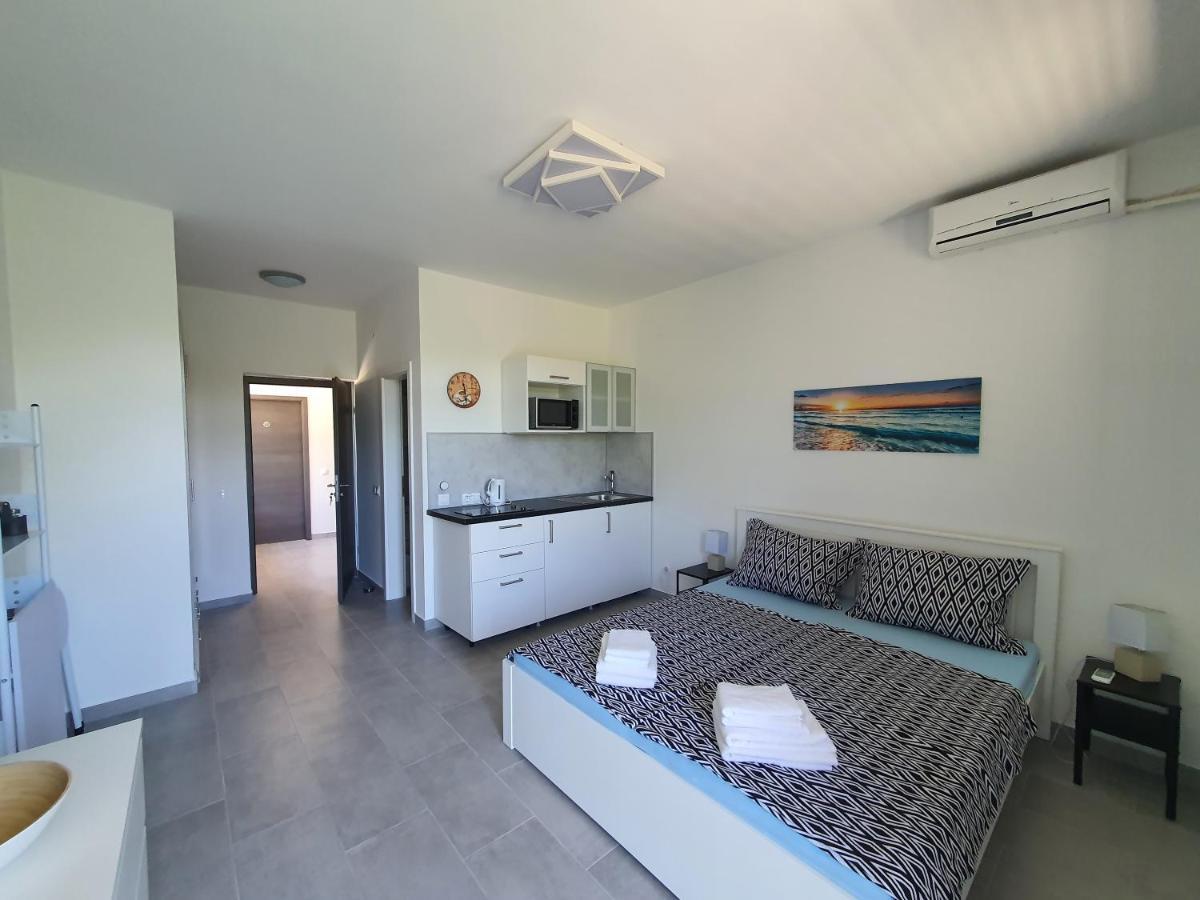 Villa Adagio Apartments Sumartin Εξωτερικό φωτογραφία